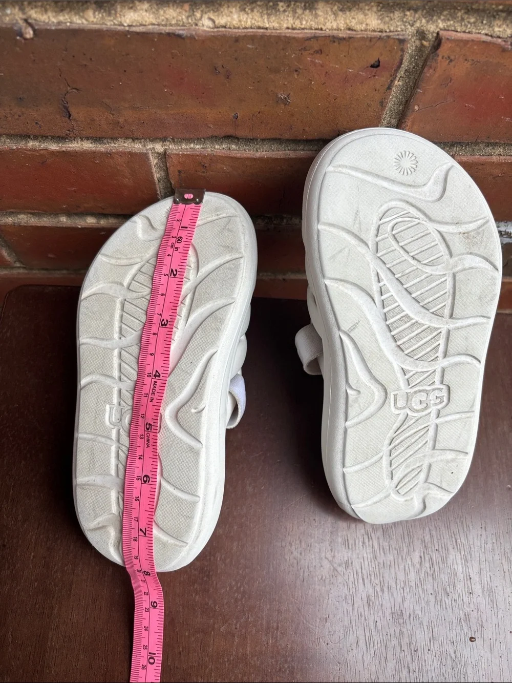 UGG Sport Yeah Kids White Slip-On Foam Sandals with Back Strap